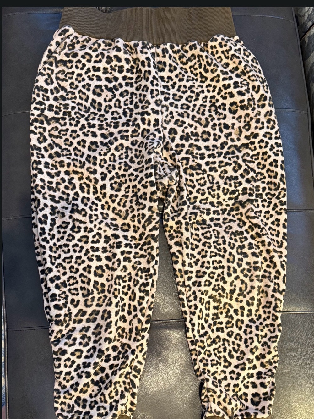 INC Animal Print Terry Joggers | Earthy
Olive Trim Loungewear Cozy